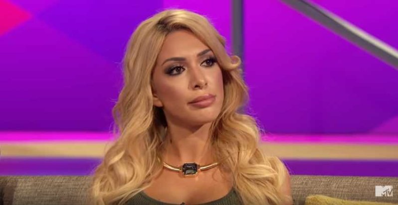 Farrah Abraham Flashes Camera In Front Of Sophia In Shocking Video