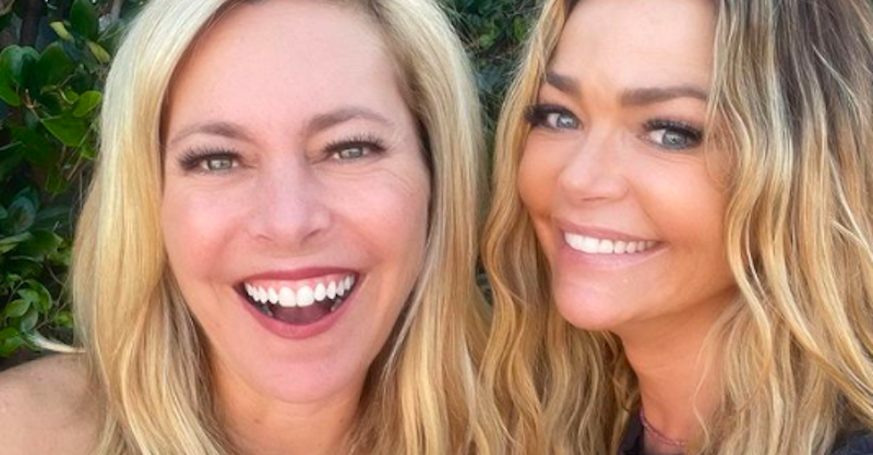 sutton stracke denise richards selfie header